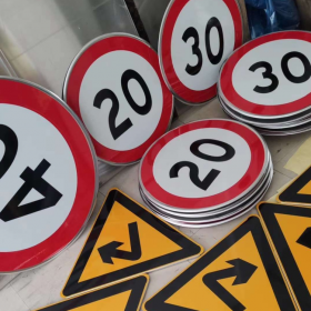 武威市限速标志牌 交通限高架 高速公路指示牌 道路标志杆 厂家 价格